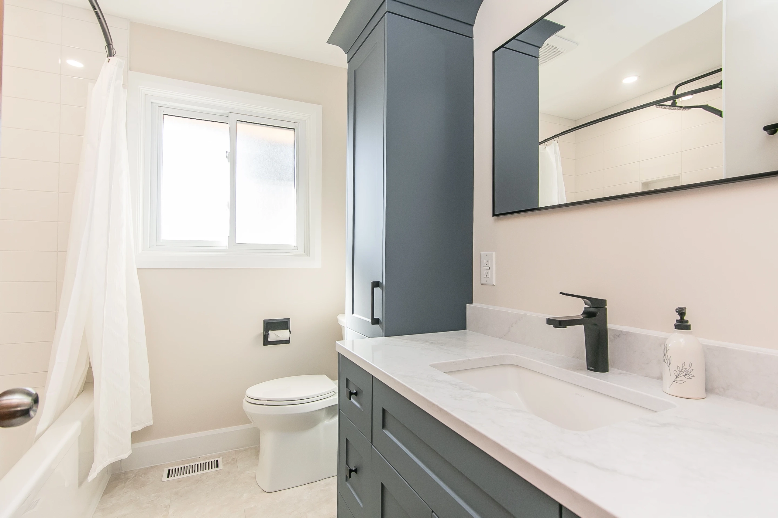 Bathroom Renovation Contractors in Kitchener Waterloo Guelph and Stratford
