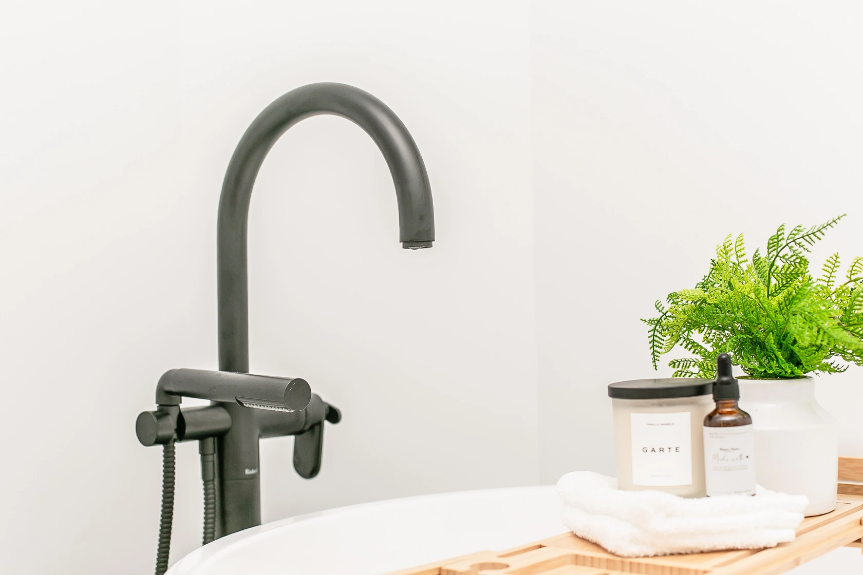 Tub Filler