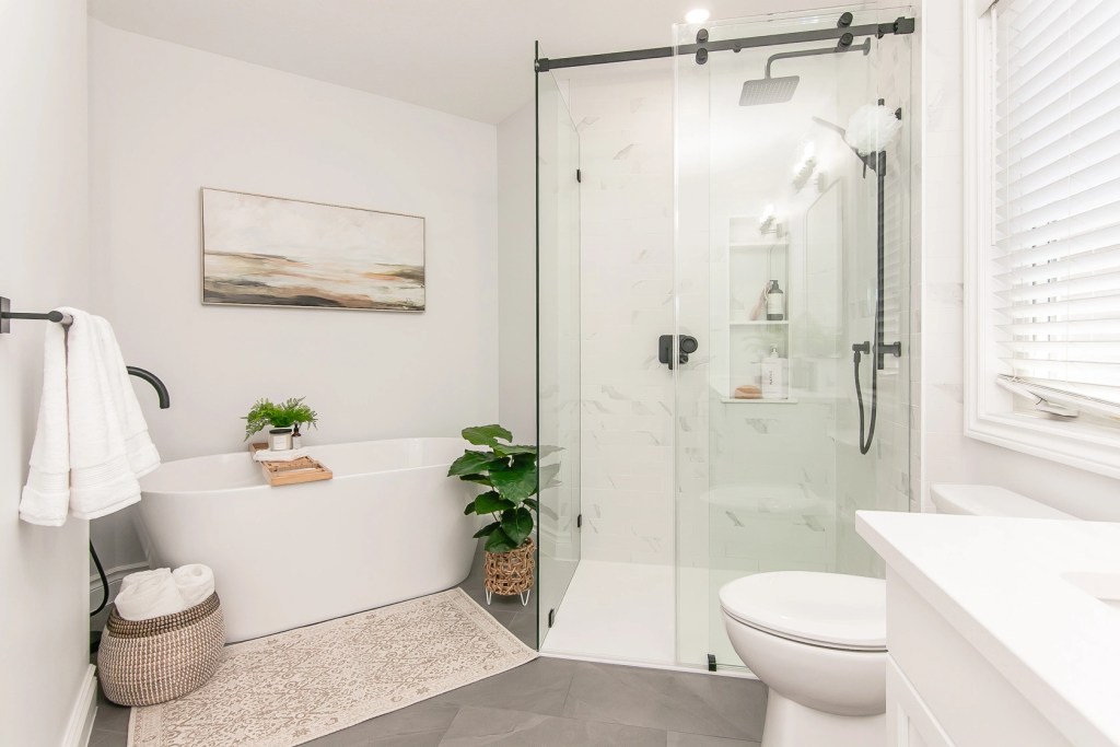 Custom Ensuite Renovation In Kitchener Waterloo